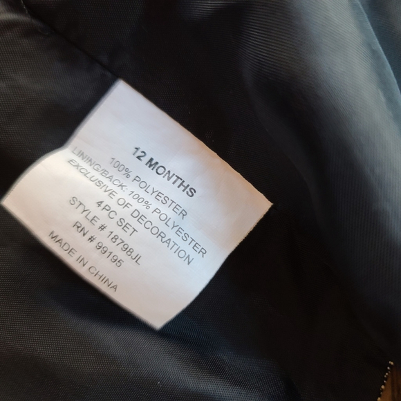 Boys 12M 4-Piece Outfit Vest, Pants, Shirt, Tie - Picture 10 of 13